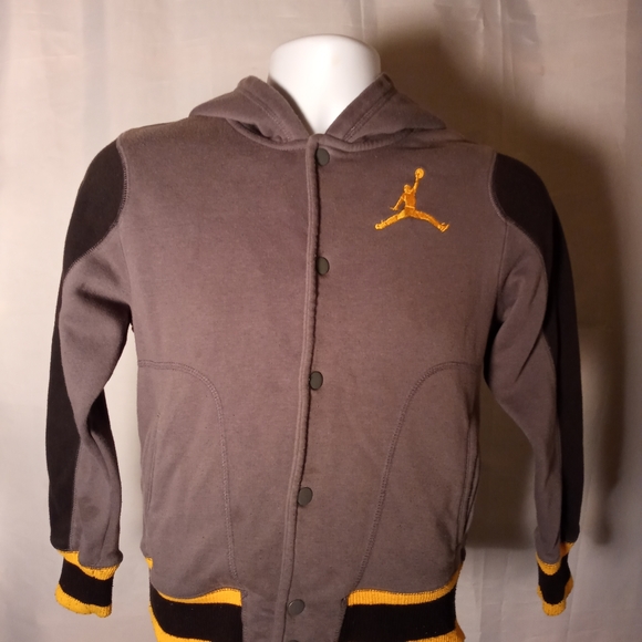 Jordan Button up Hoodie - Picture 1 of 8